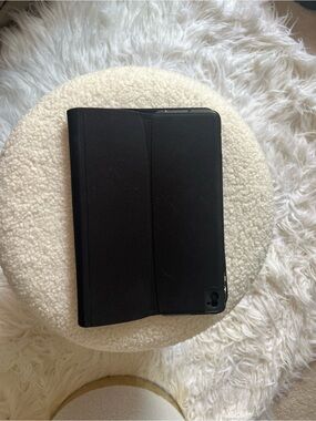 Logitech Black Tablet Folio Case with Stand, Keyboard and pencil holder